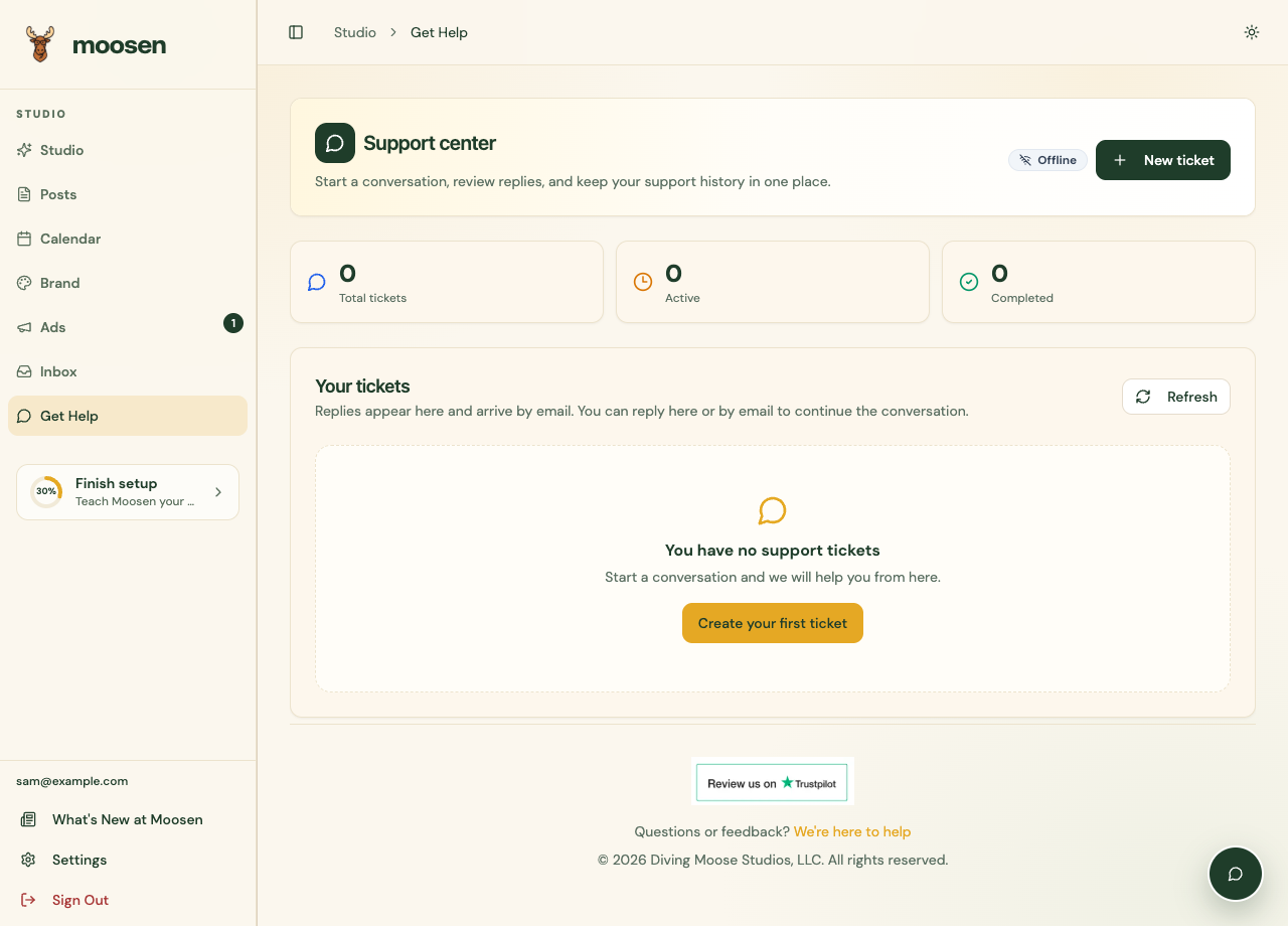 Moosen support page showing where to start and follow support conversations.